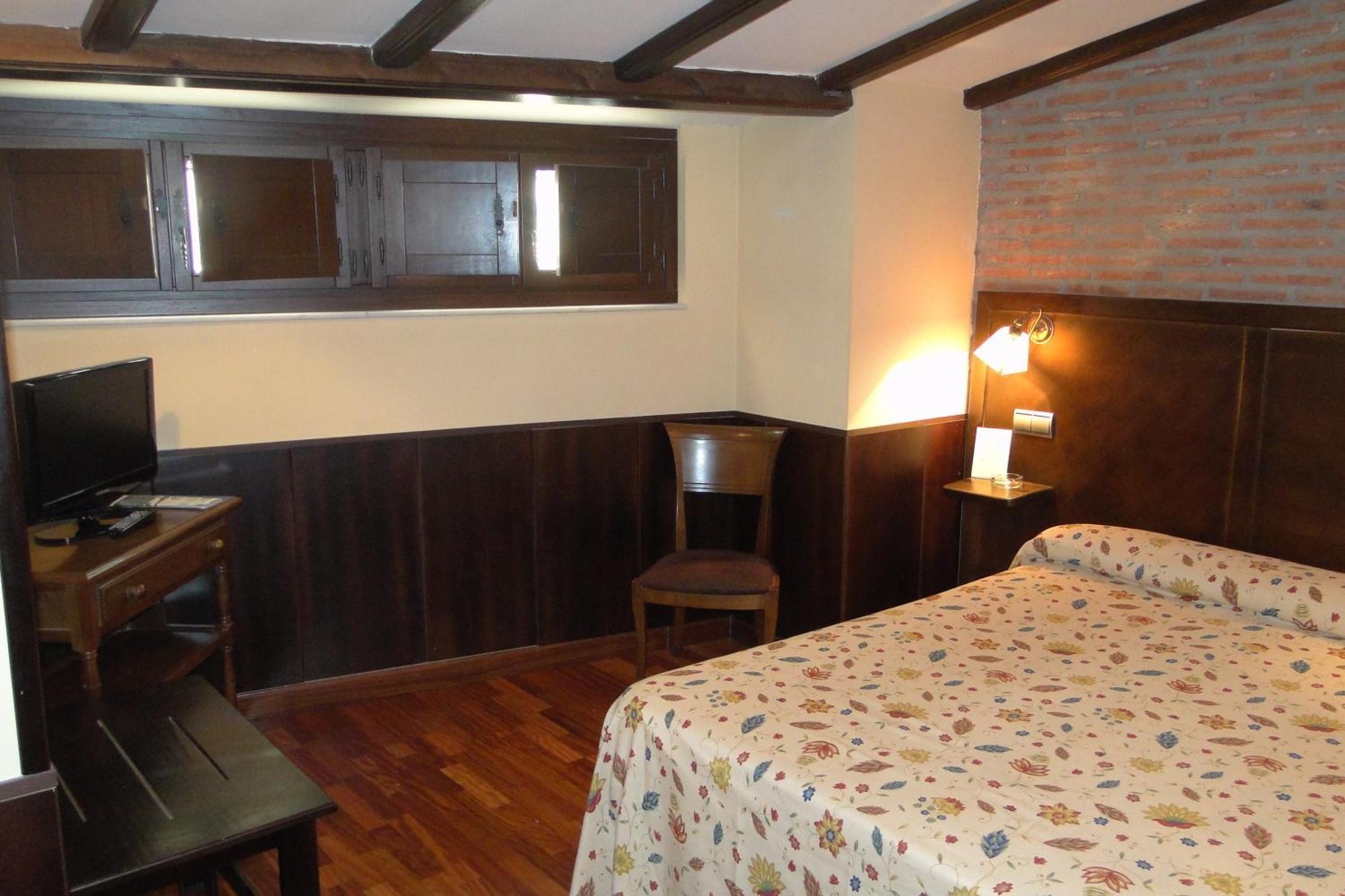 Hosteria Casa Vallejo Salamanca Bagian luar foto